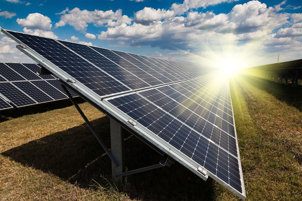 La energía solar desde el espacio: la apuesta que promete acabar con las noches sin luz