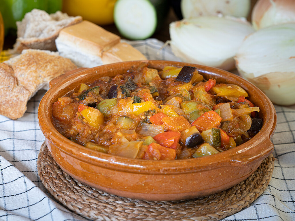 Samfaina catalana: el arte de las verduras que sabe quedarse en su punto